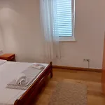 Apartment-Hotel Vila Petrovic-Becici