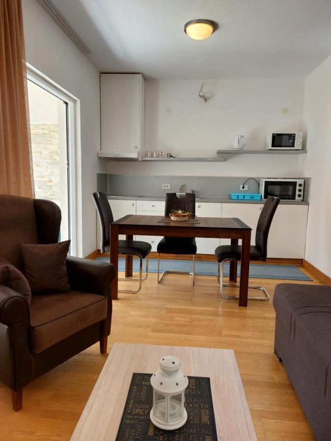 Apartment-hotel Petrovic-becici *
