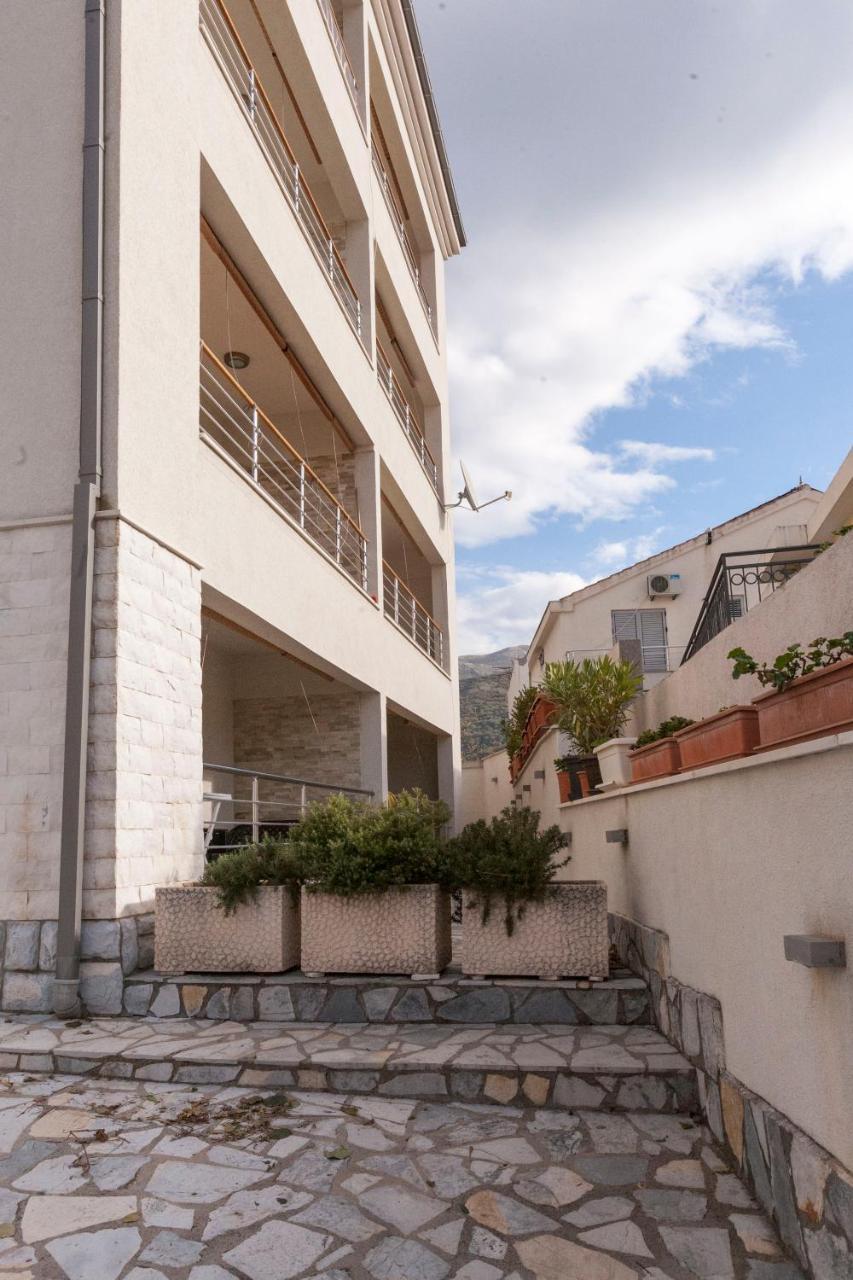 Apartment-hotel Petrovic-becici